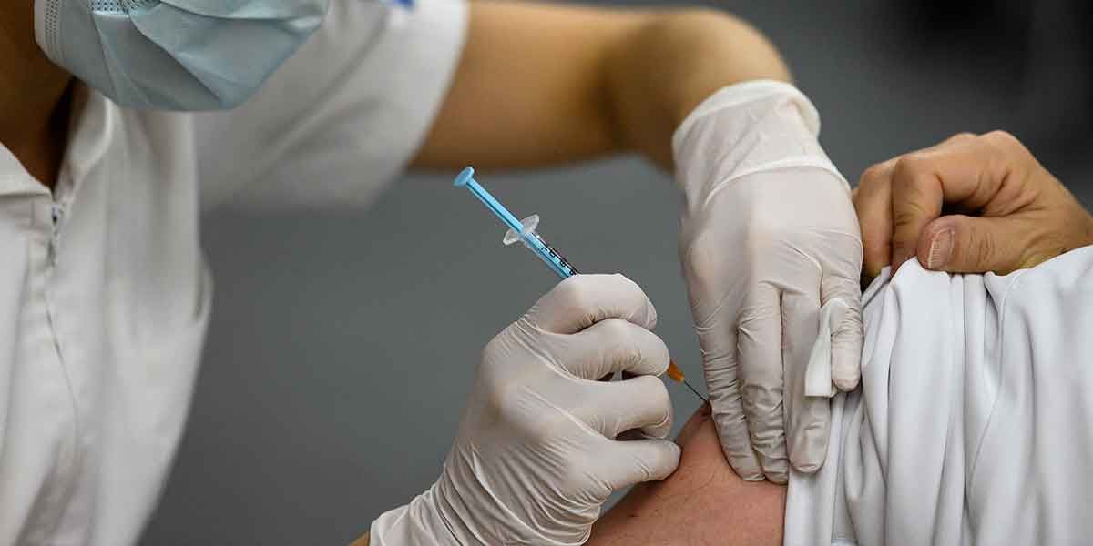 Ofrecen 100 dólares a las personas de 16 a 35 años en Virginia occidental que se vacunen contra el COVID-19