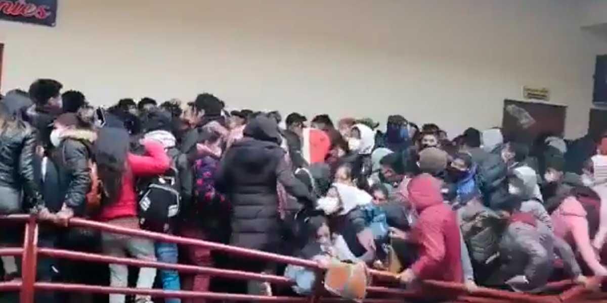 estudiantes caen universidad Bolivia