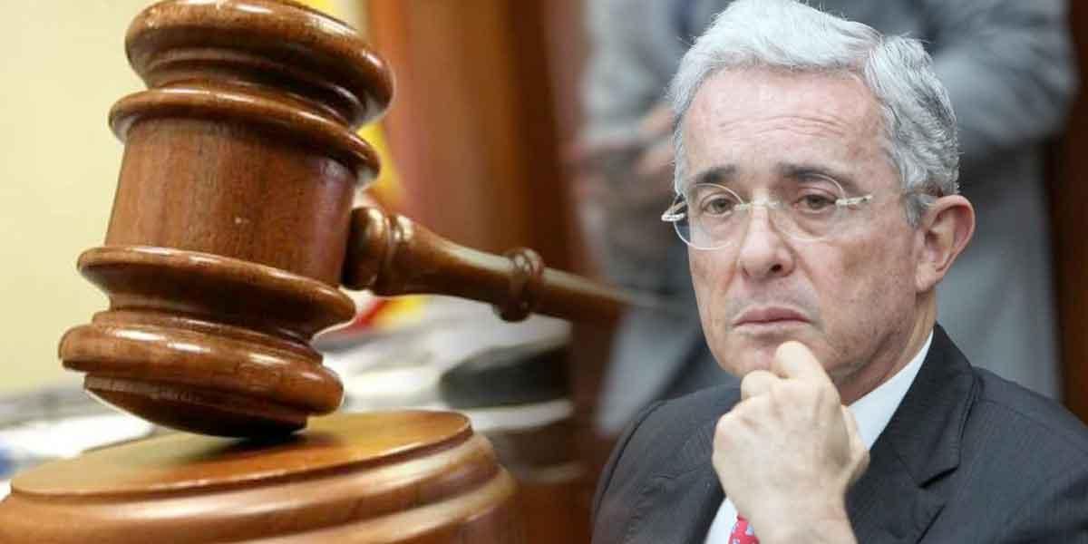 solicitud preclusión caso Uribe