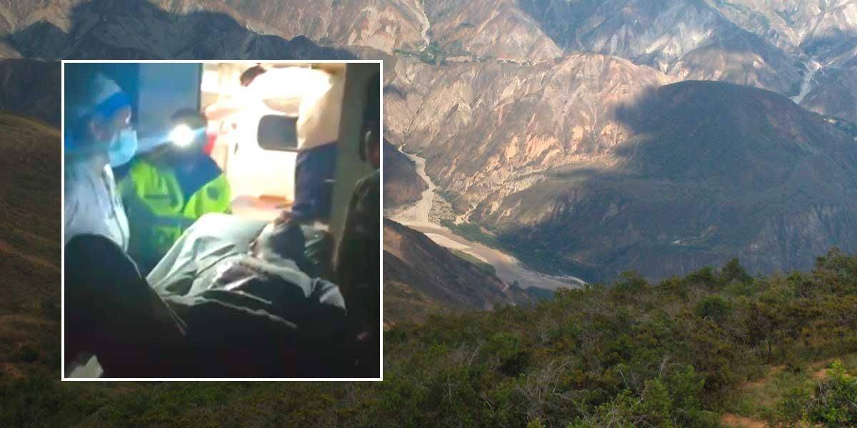 Hombre cayó al abismo del Chicamocha por salvar a joven tras colapso del mirador
