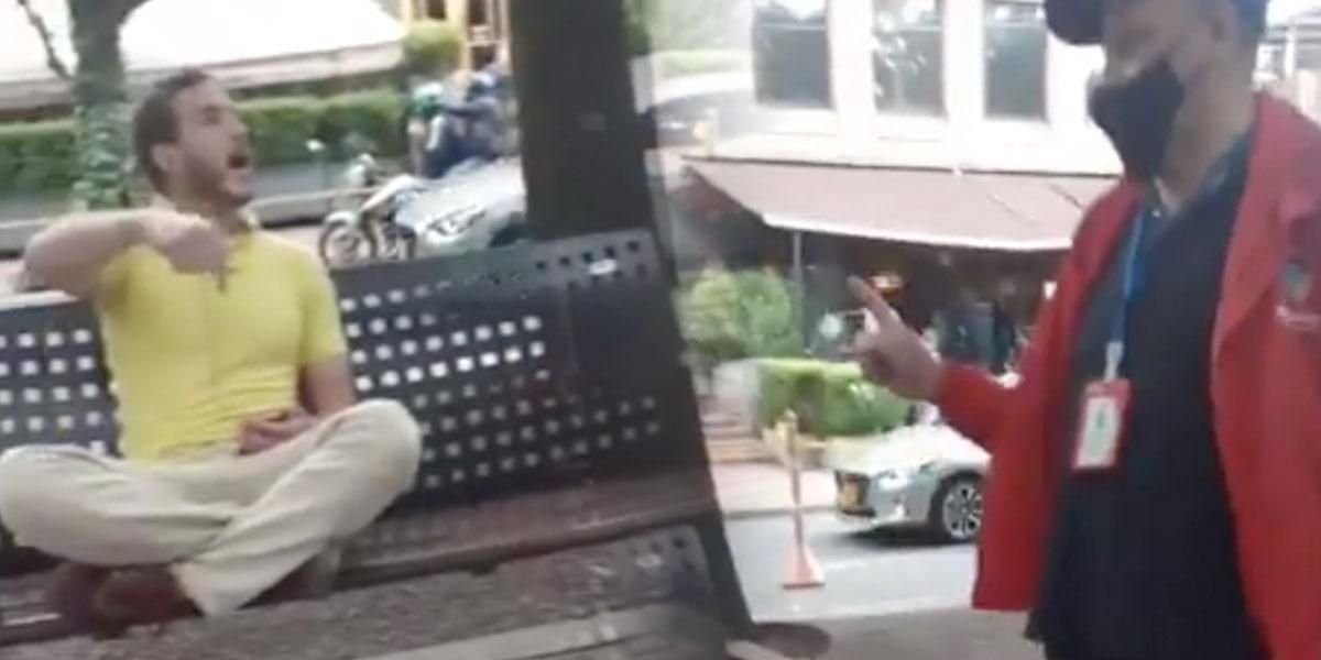 (Video) “Lárgate de aquí”, ciudadano insulta a funcionario del distrito tras pedirle usar tapabocas