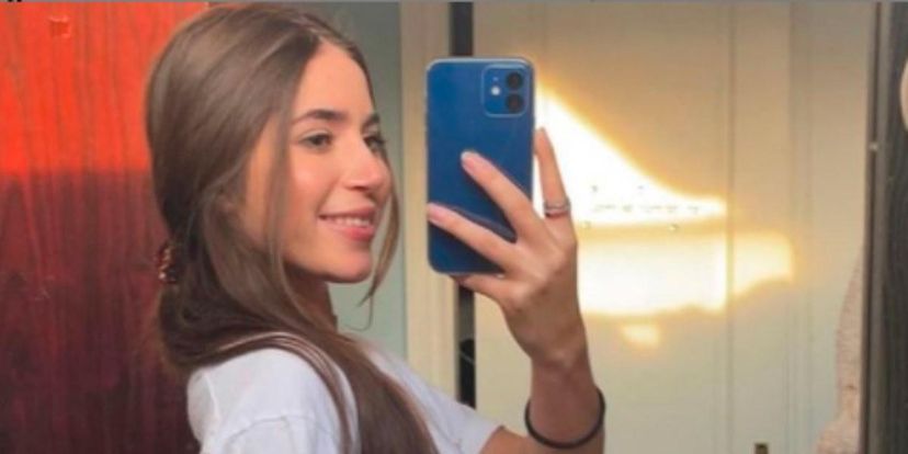 Prima Esperanza Gómez Emara perfil redes Onlyfans cuenta - Canal 1