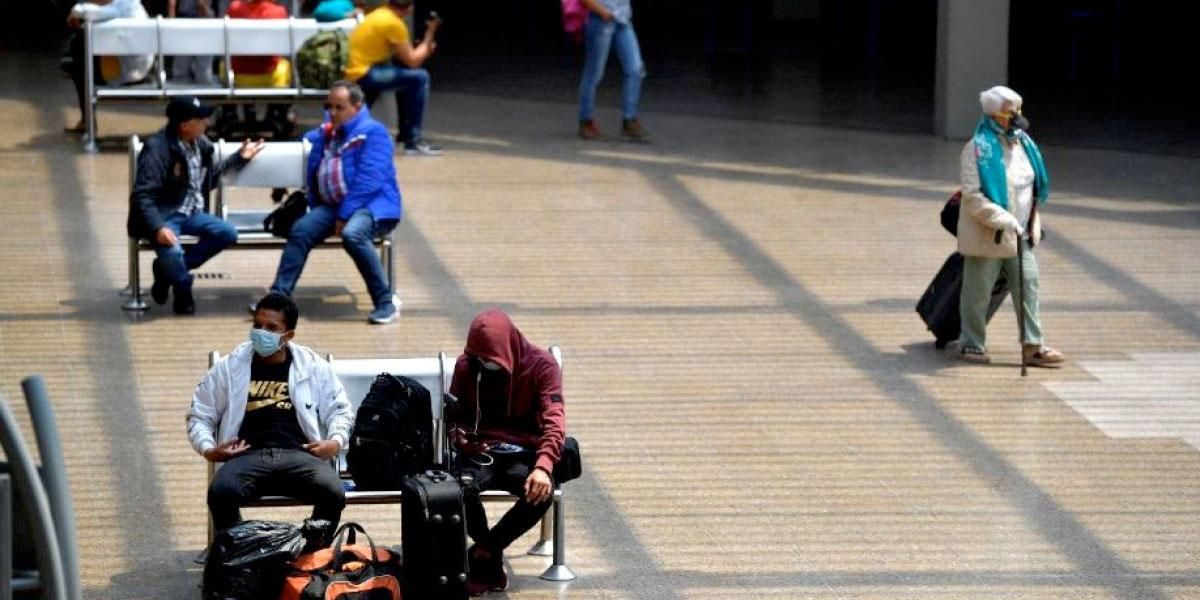 Terminal de transporte de Bogotá en crisis por falta de pasajeros