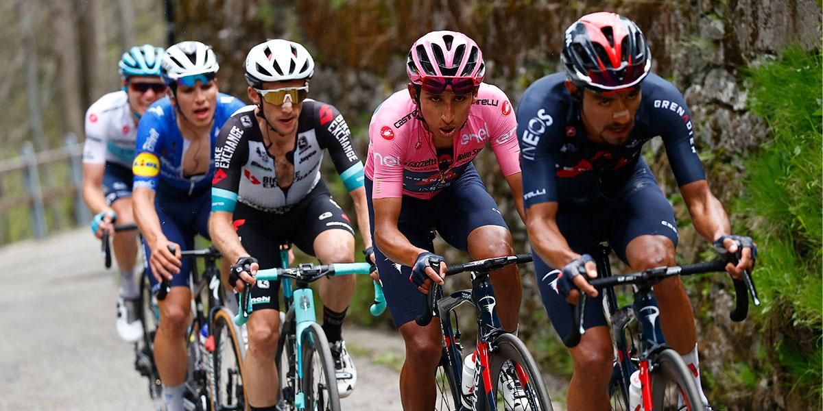 El italiano Damiano Caruso gana la penúltima etapa del Giro y Egan continúa líder