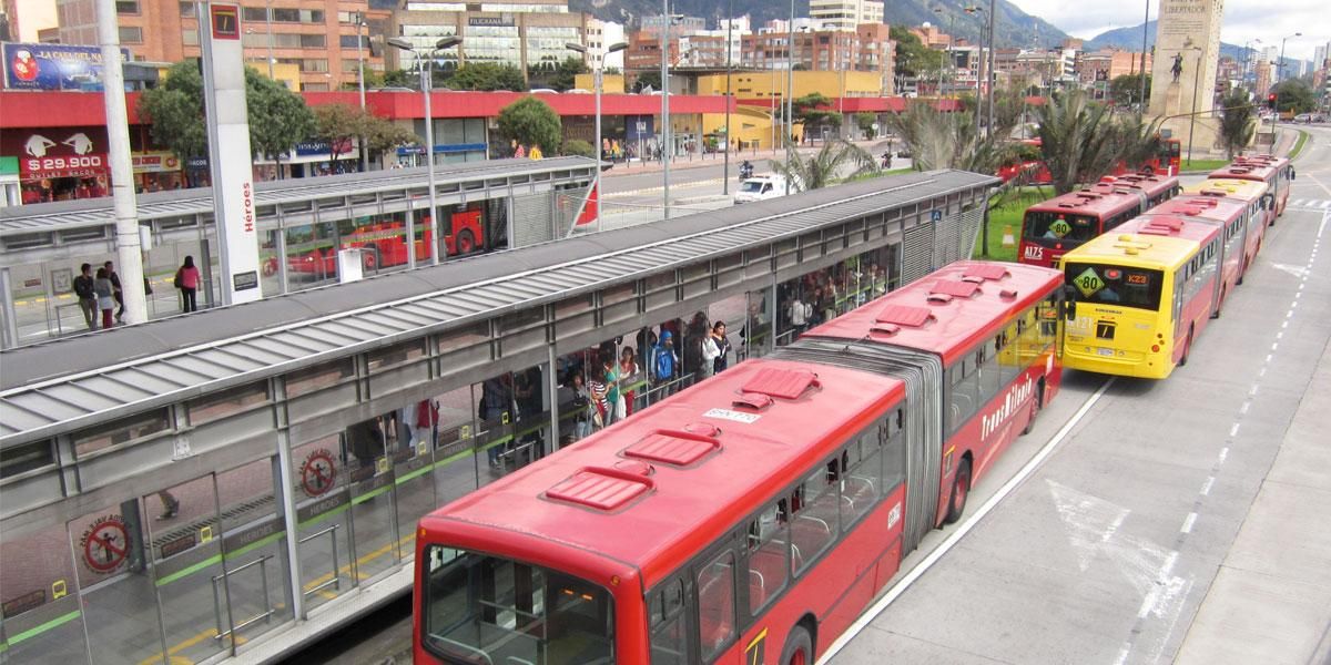 Estaciones Héroes y Calle 76 de TransMilenio solo operarán en horas pico para salida de pasajeros
