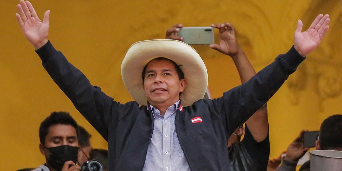Pedro Castillo lidera elecciones presidenciales de Perú tras conteo del 94,9 % de votos