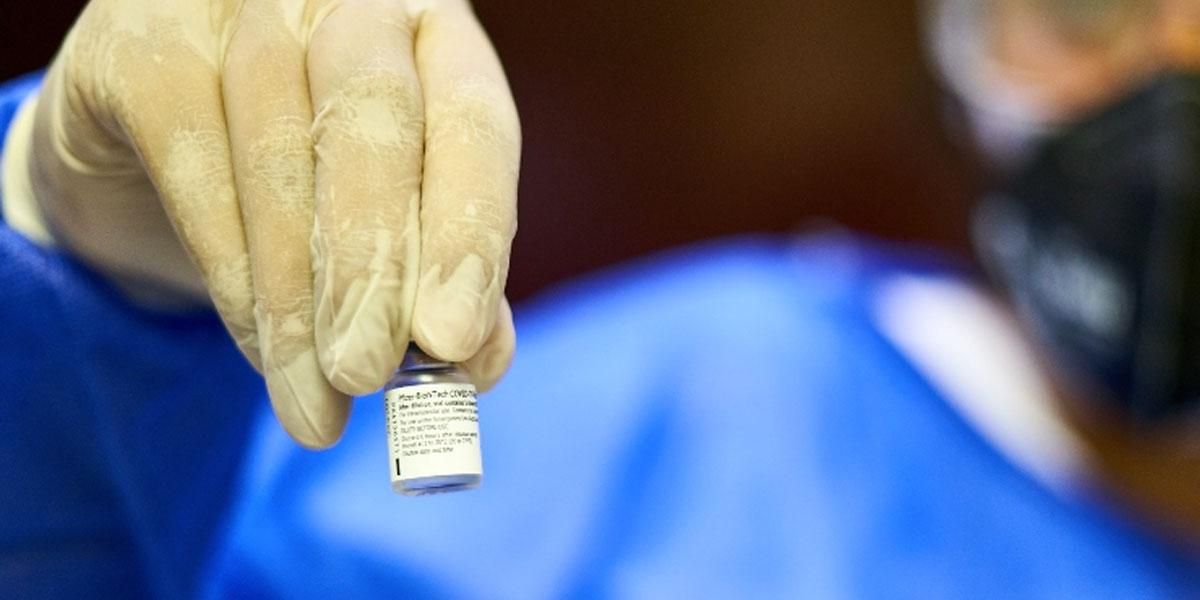 Suspenden vacunación contra el COVID-19 en Bucaramanga por falta de dosis