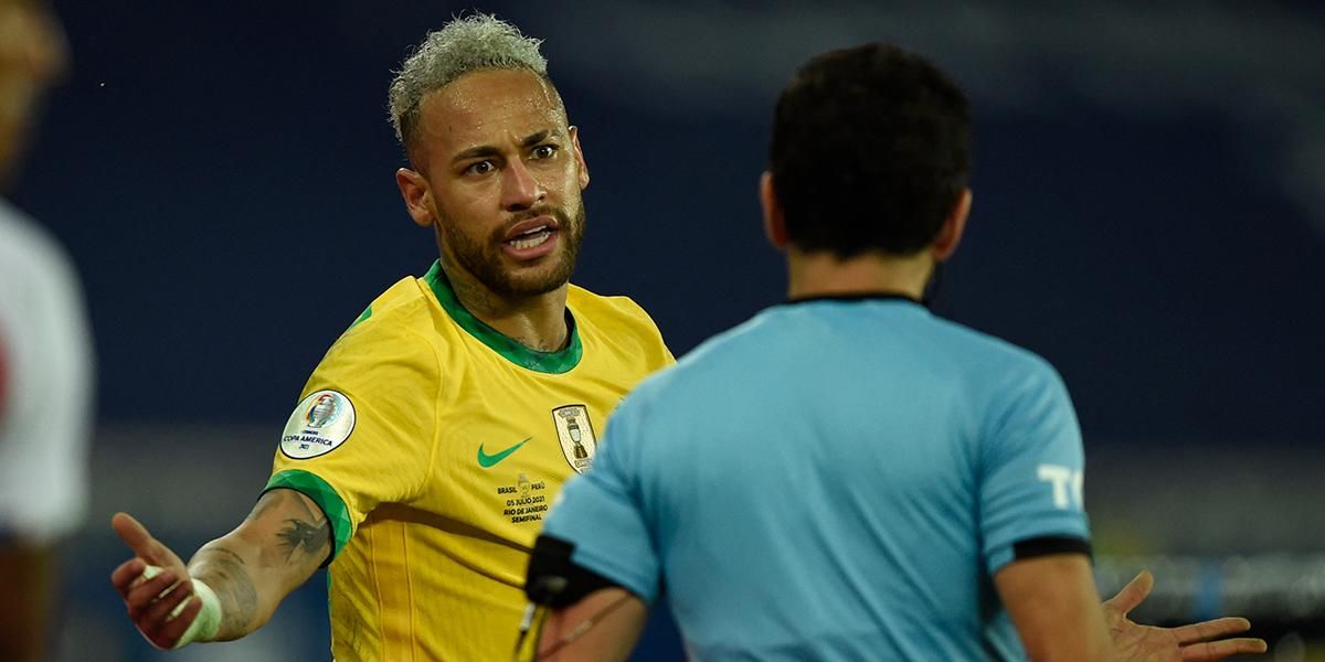 Neymar critica al árbitro Tobar y dice que quiere a Argentina en la final