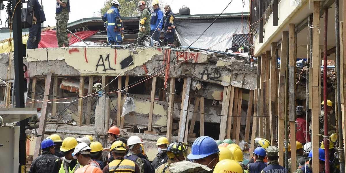 Dos siglos de cárcel para responsable de derrumbe en escuela durante terremoto en México