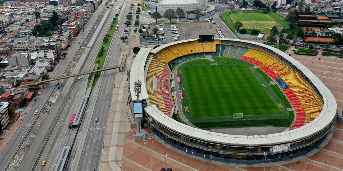 Bogotá iniciaría pilotos para apertura de fútbol, conciertos y discotecas