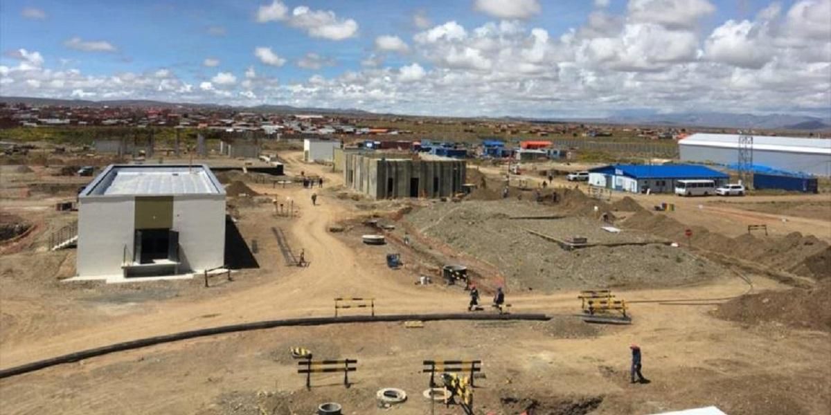 Rusia inicia obras para construcción de un reactor nuclear en Bolivia