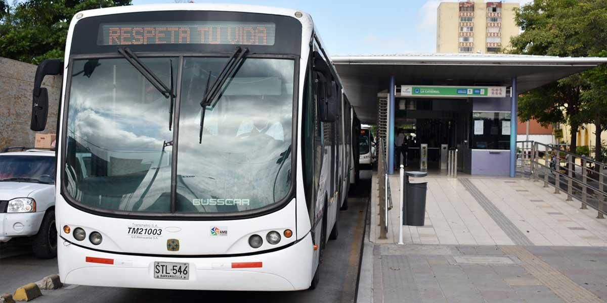Conductores de Metrocaribe suspenden operación
