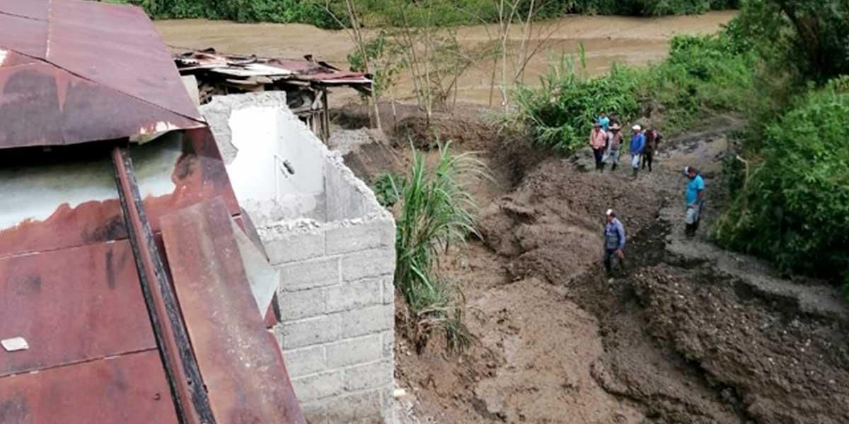 10 municipios afectados por desbordamientos de ríos en Antioquia