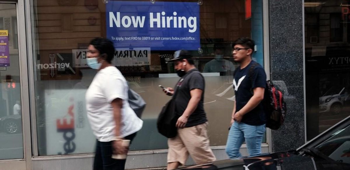 Desempleo en EE. UU. bajó al 5,2 % en agosto