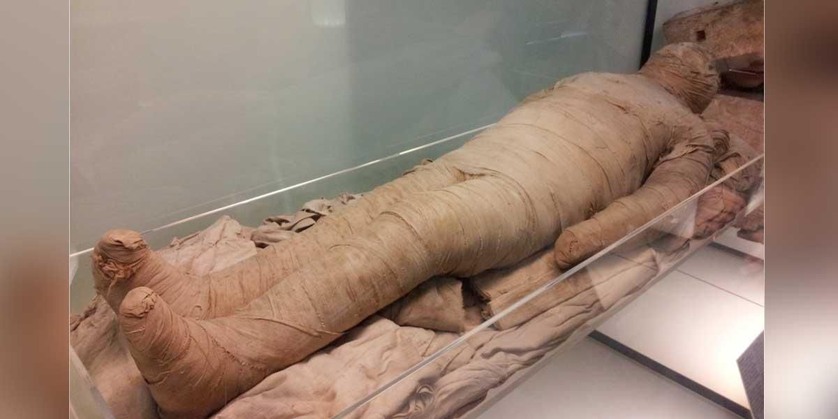 Reconstruyen caras de tres momias egipcias de 2.000 años de antigüedad con su ADN