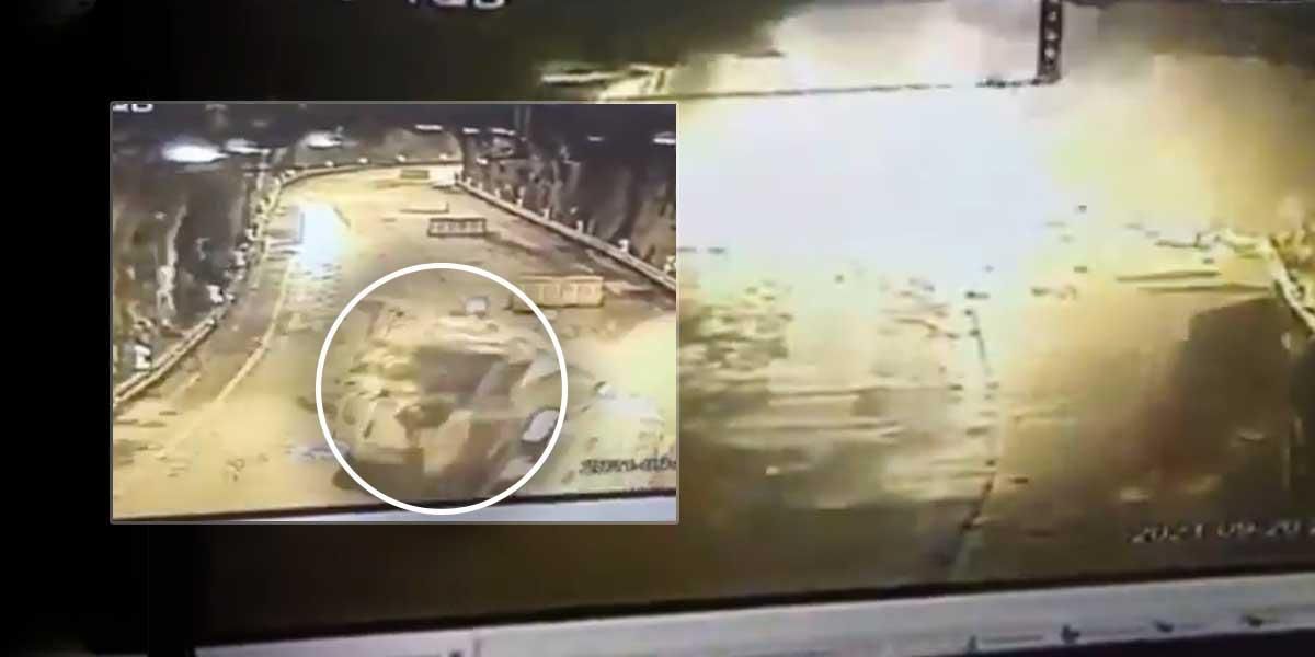 Video: Tractomula que transportaba material peligroso explotó en túnel de la vía Bogotá – Villavicencio