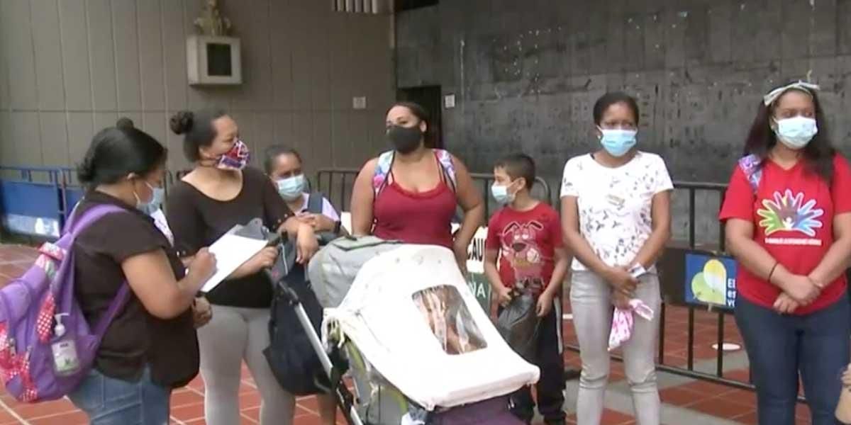 Protestas contra EPS en Cali: madres exigen atención a sus hijos con enfermedades huérfanas