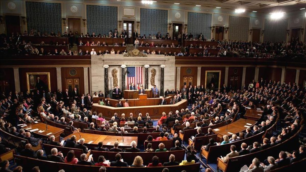 Senado de EE.UU. aprueba suspender el techo de deuda hasta diciembre