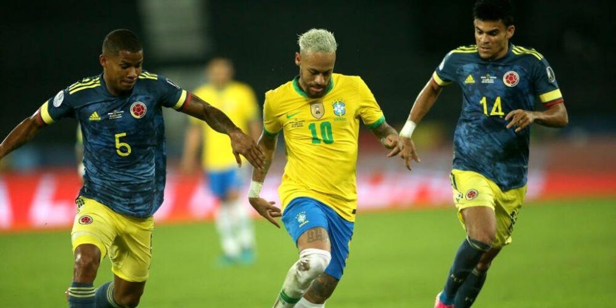 Colombia pelea por entrar en zona de clasificación a Catar-2022 ante un Brasil implacable