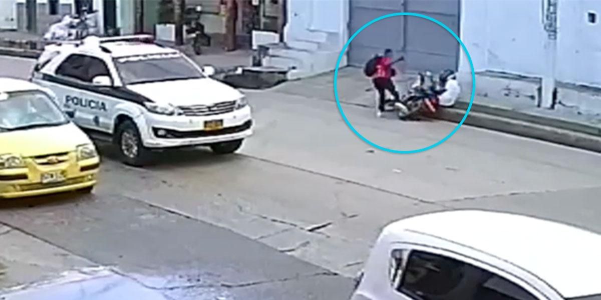 (Video) Policía frustró atraco, abatió a un delincuente e hirió a otro en Barranquilla