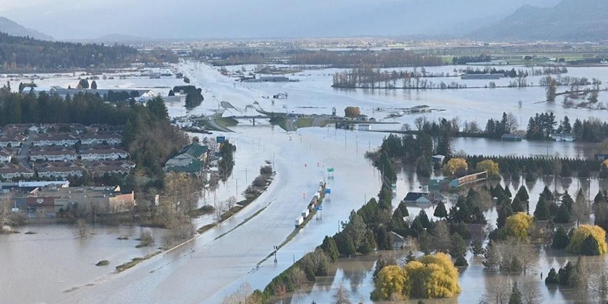 Estado de emergencia y despliegue del Ejército por 18 mil personas atrapadas por inundaciones en Canadá