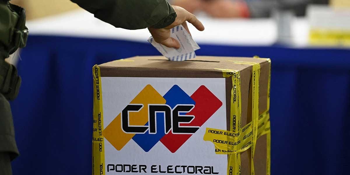 El chavismo arrasa en las elecciones regionales de Venezuela