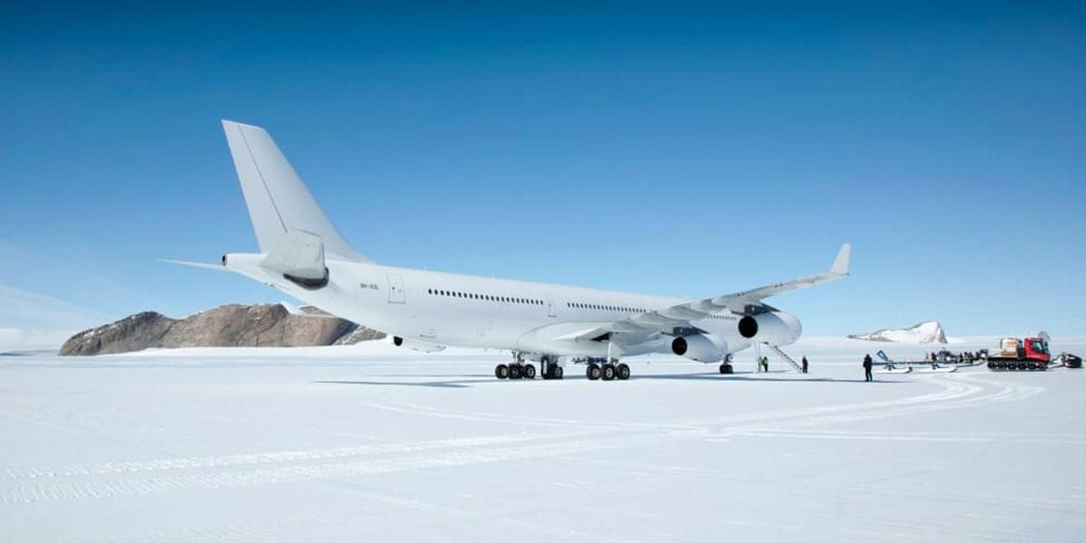 Por primera vez un Airbus A340 aterrizó en la Antártida