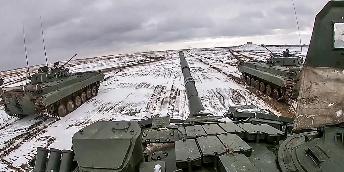 Tropas rusas iniciaron ejercicios militares en Bielorrusia en plena crisis de Ucrania