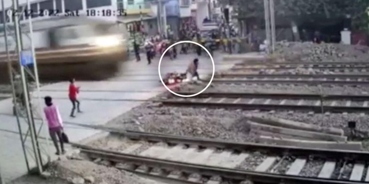 (Video) Hombre se salva de milagro de ser arrollado por un tren