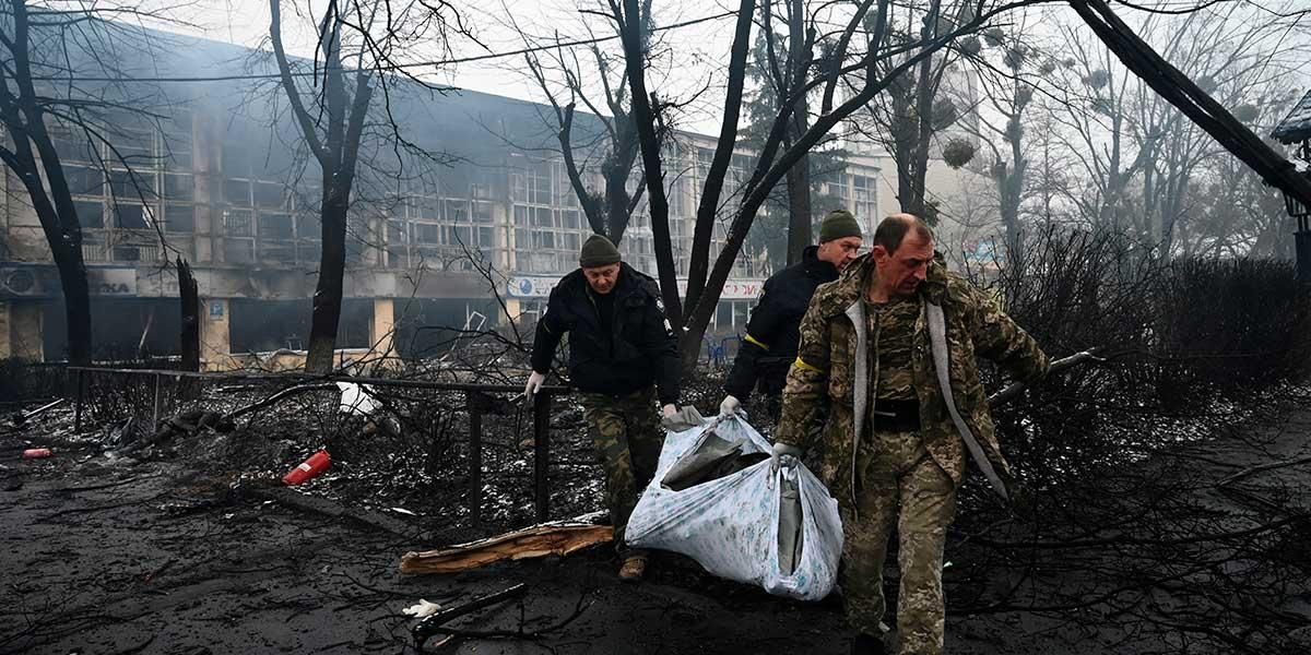 Una semana de guerra en Ucrania: según Zelenski van casi 9.000 soldados rusos muertos