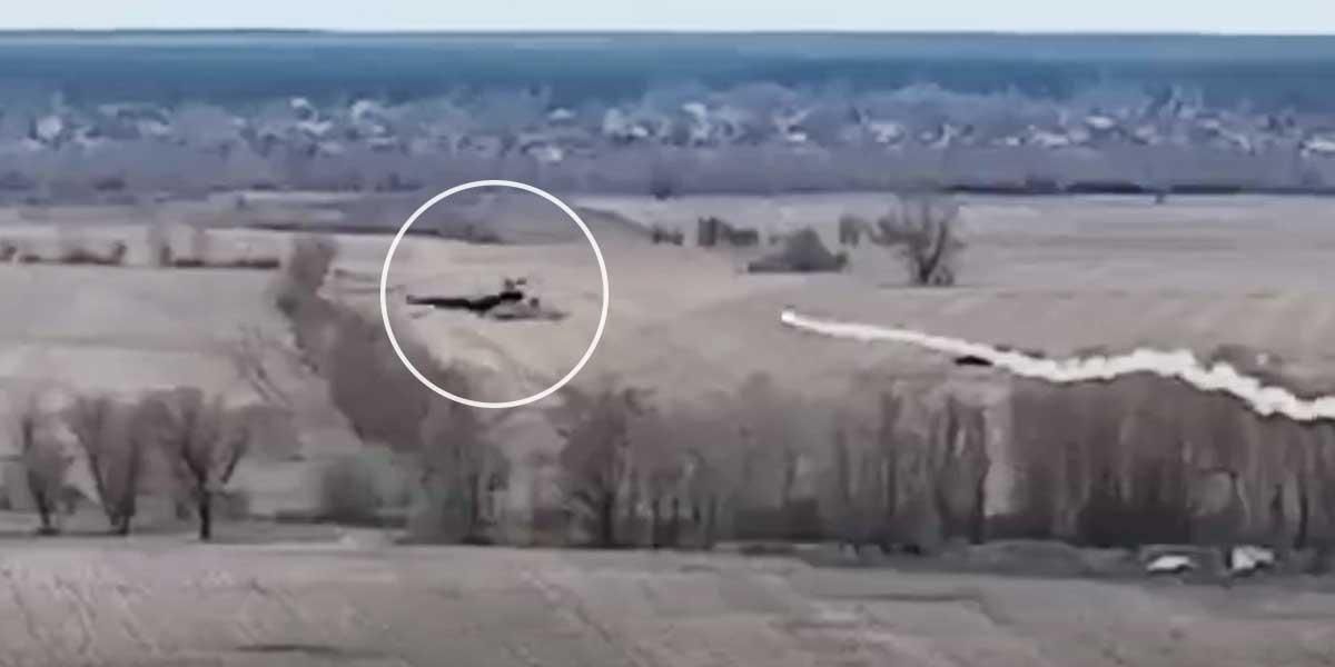 El-impactante-momento-en-que-un-misil-ucraniano-derriba-a-un-helicóptero-ruso-que-intenta-invadir-el-territorio