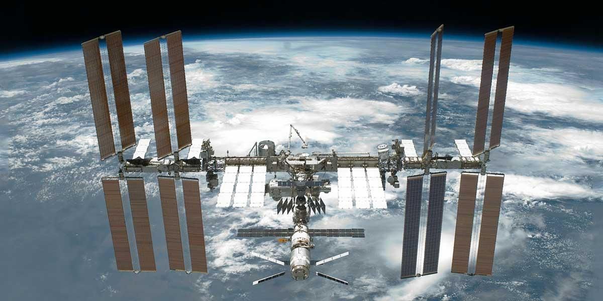 (Video) ‘Adiós’: Rusia amenaza con “abandonar y tirar sobre la Tierra” la Estación Espacial Internacional