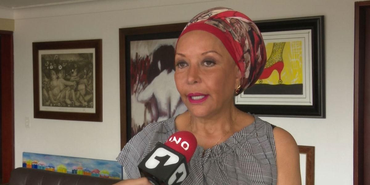 Piedad Córdoba se posesiona como senadora desde una clínica en Medellín