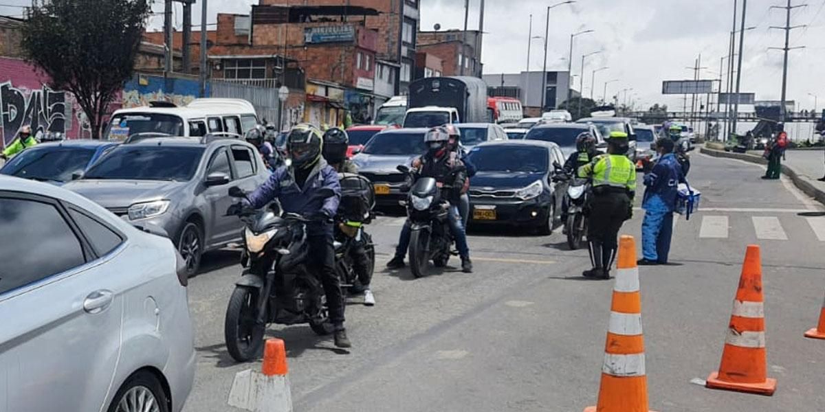 Inicia restricción de parrillero hombre en Bogotá