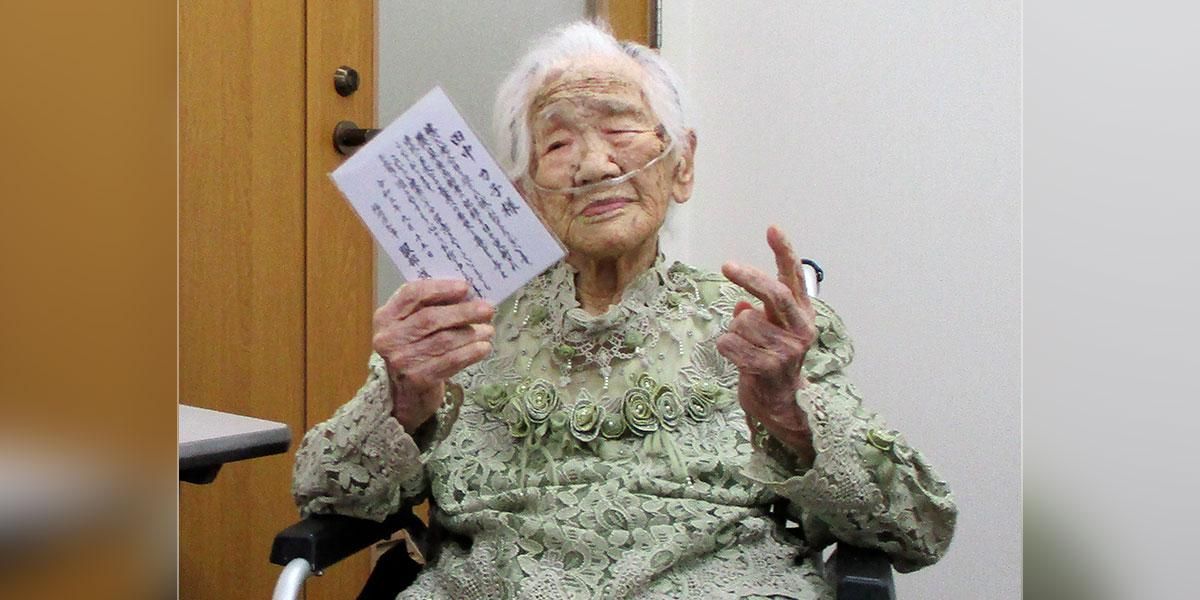 Muere-en-Japón-la-persona-más-vieja-del-mundo
