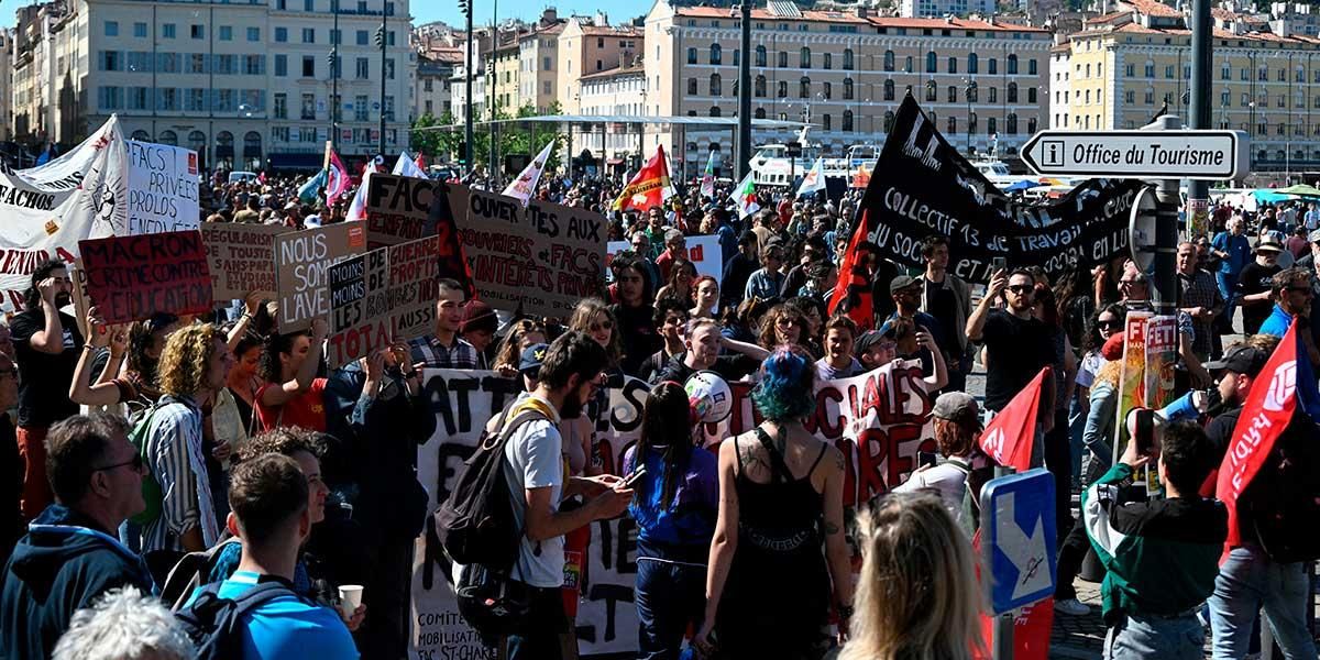 Día del Trabajo: Manifestantes en Europa piden más ayuda a medida que la inflación aumenta