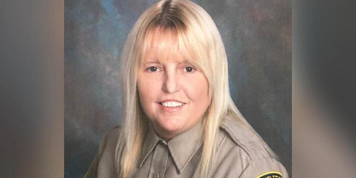 Muere Vicky White, la carcelera que escapó con un recluso de Alabama, según el sheriff