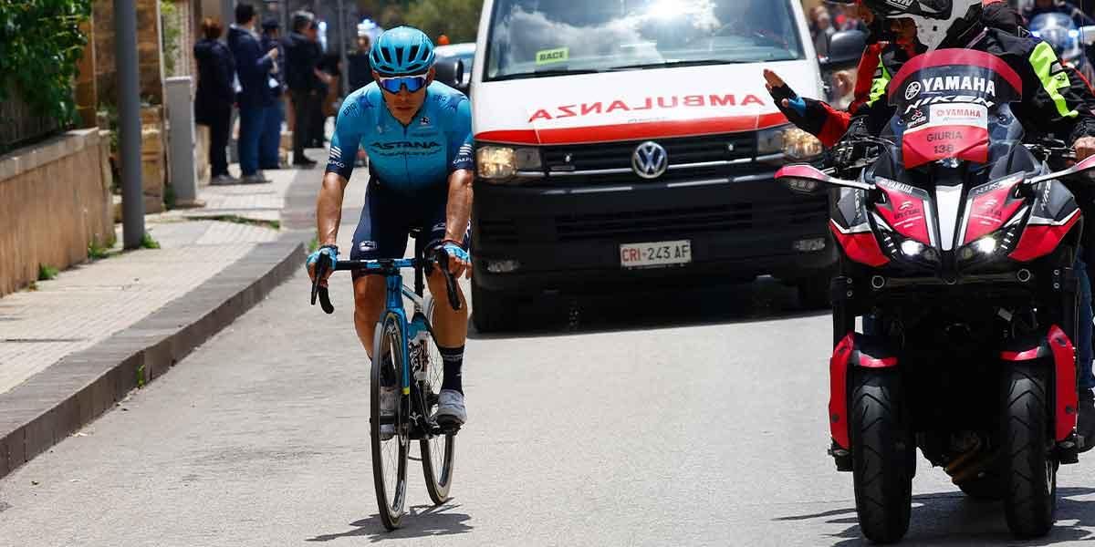 Miguel Ángel López se retira del Giro de Italia por una lesión de cadera
