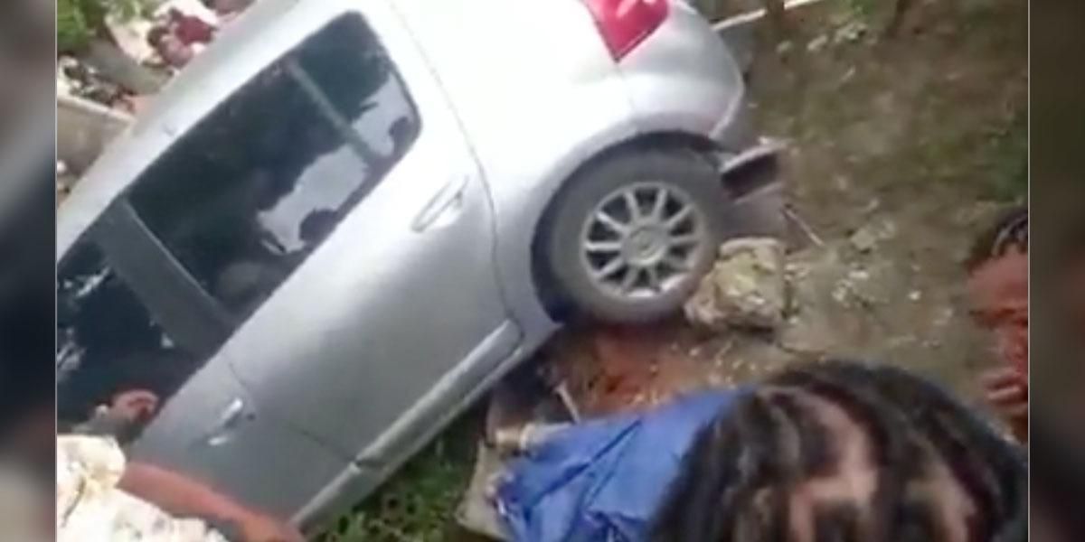 Esperaban el bus para ir al trabajo en Cartagena y fueron arrollados por un vehículo: dos mujeres murieron