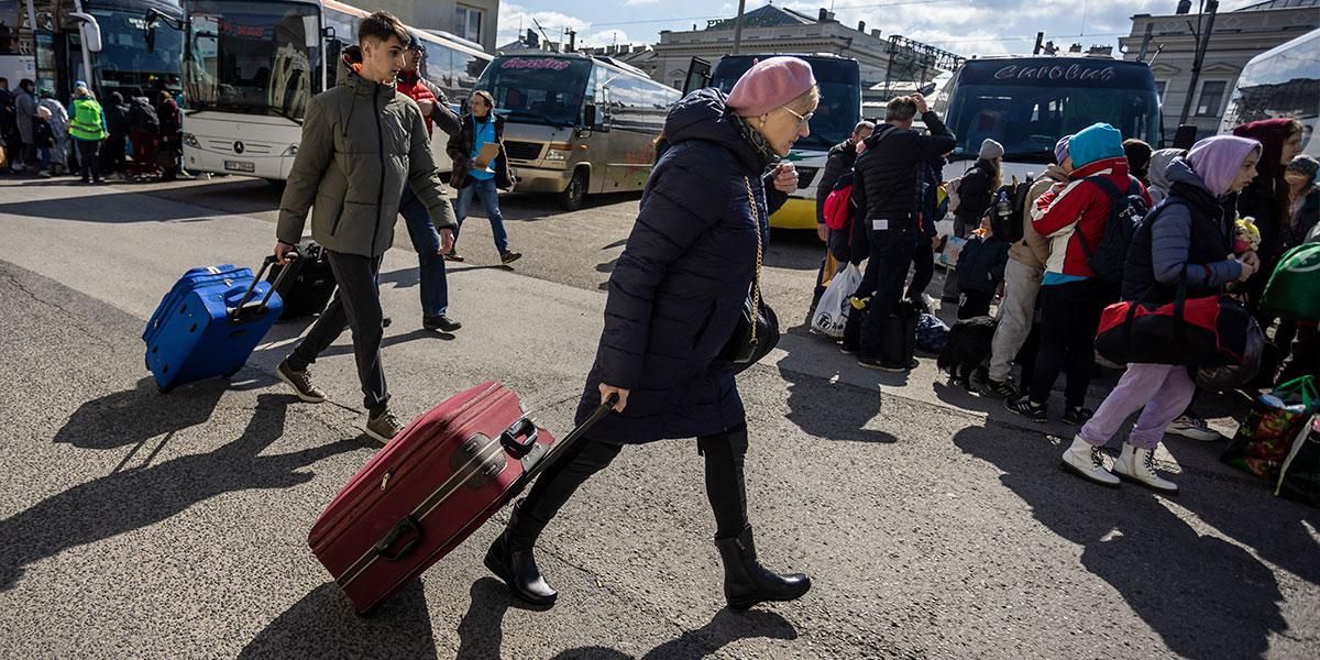 Ucrania ordena la evacuación de civiles de las zonas fronterizas