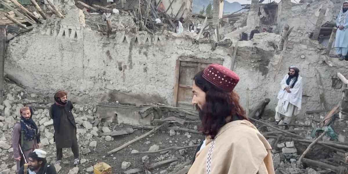 Terremoto de magnitud 5,9 en Afganistán deja más de mil muertos y cientos de heridos