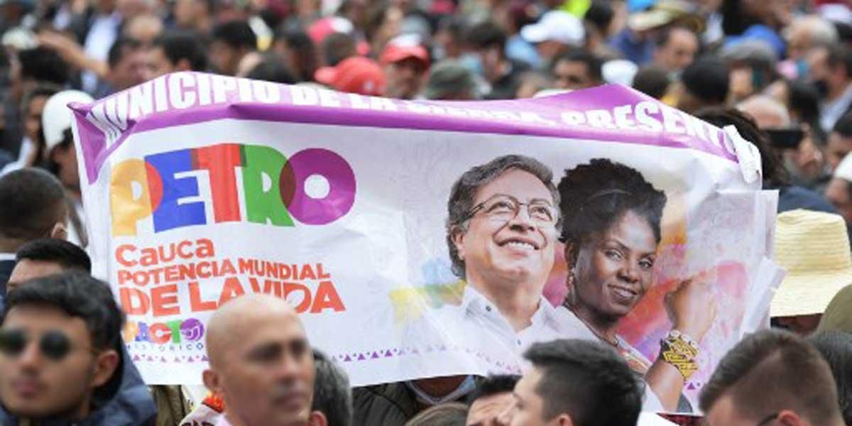 Gustavo Petro se posesionó como el presidente número 40 de Colombia