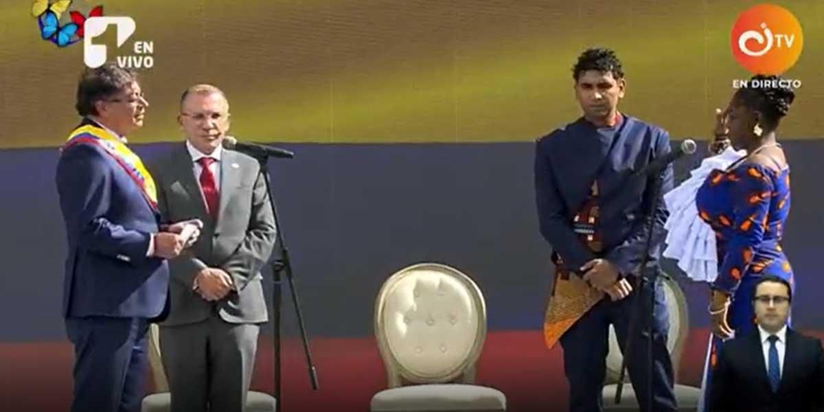 Francia Márquez juró como vicepresidenta de Colombia: “Hasta que la dignidad se haga costumbre”