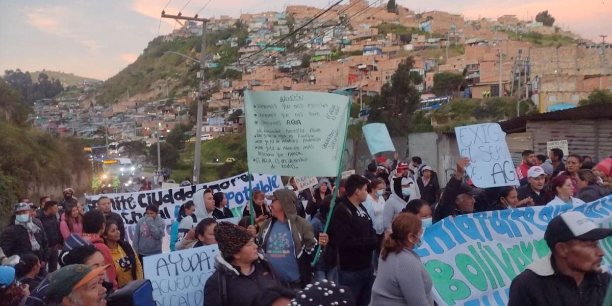Habitantes de Ciudad Bolívar protestan por constantes fallas en servicio de acueducto