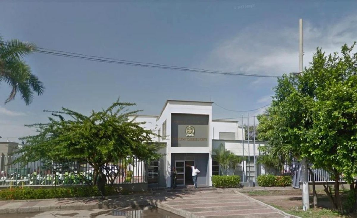 10 hombres habrían sido violados y golpeados por otros reclusos en estación de Policía en Cartagena