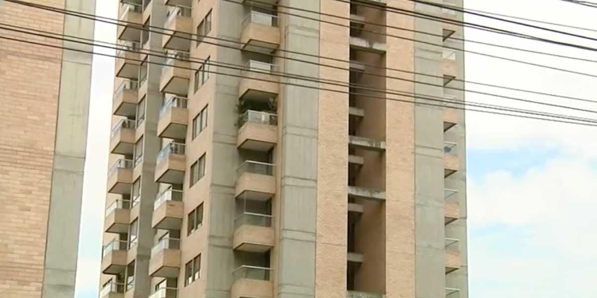 Medellín: familias que viven cerca al ‘Continental Towers’ deberán esperar más para volver a sus casas