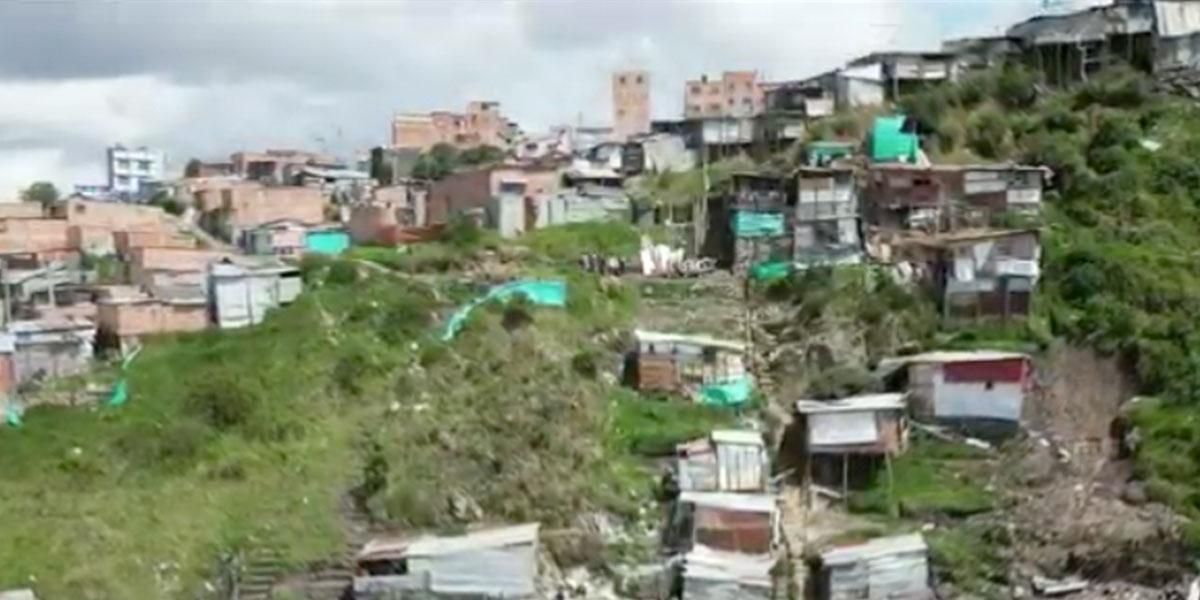 288 familias deben evacuar en Ciudad Bolívar por riego de deslizamiento