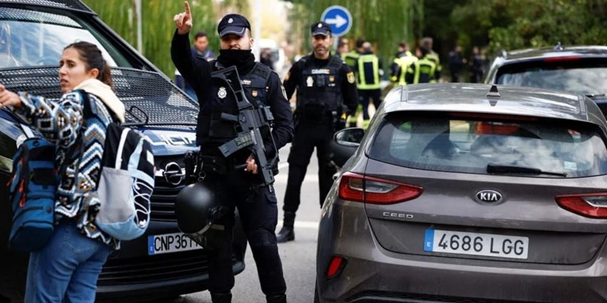 Hombre resultó herido por la explosión de un paquete bomba en la embajada de Ucrania en España
