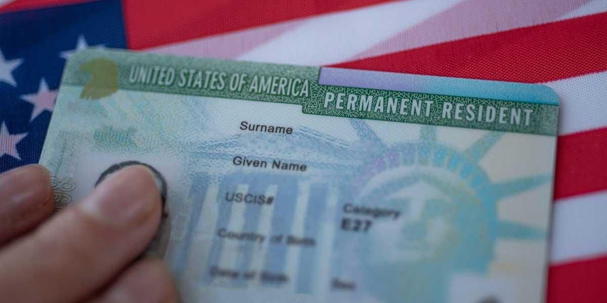 EE. UU. quita algunos requisitos para solicitar la residencia permanente