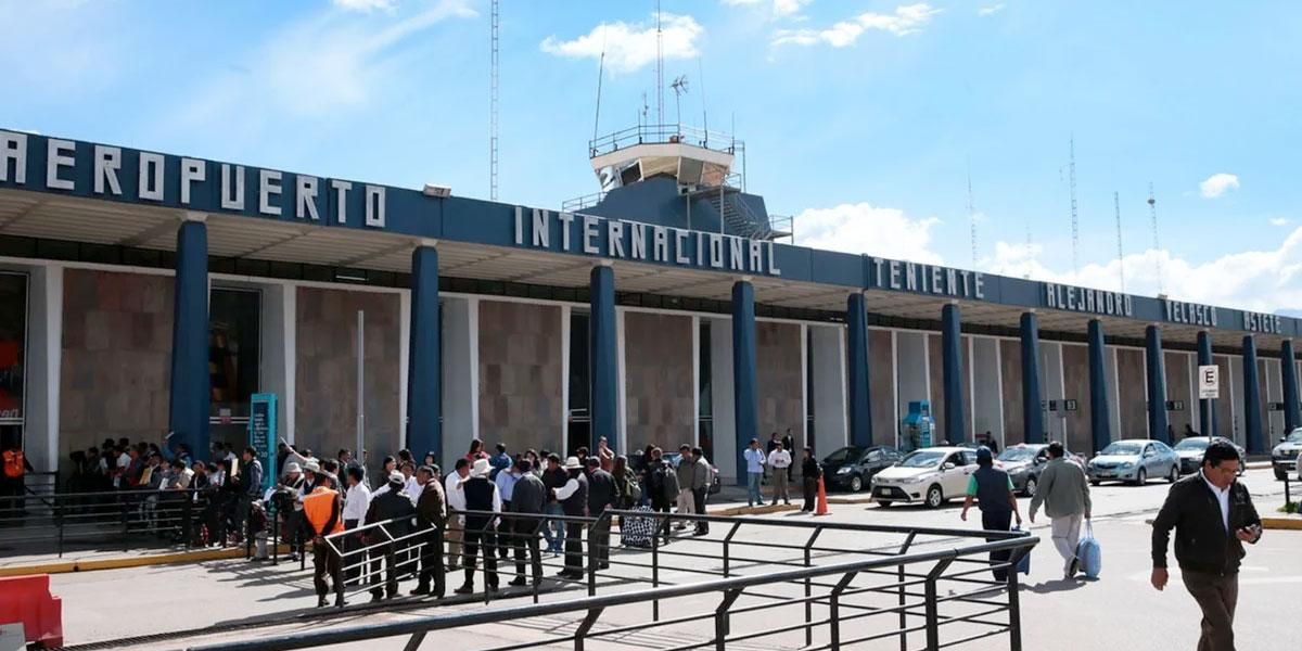 Cierran aeropuerto de Cusco ante amenazas de ser tomado por manifestantes